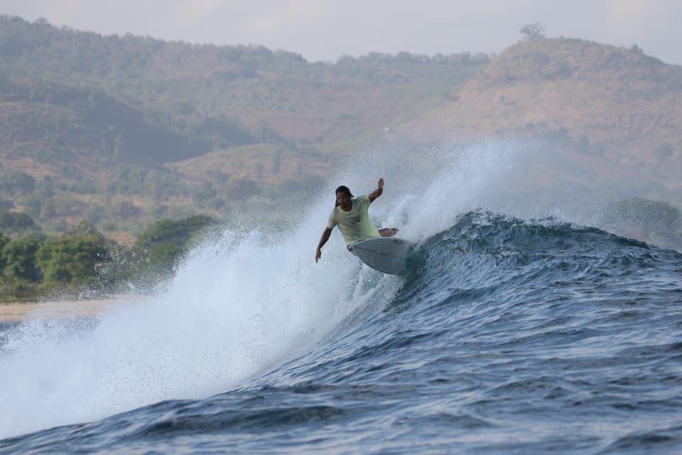 Tenerife trips invite you to enjoy a remarkable paddle surf experience at Playa de los Cristianos, with professional surfers guiding you through calm waters at sunrise or sunset.